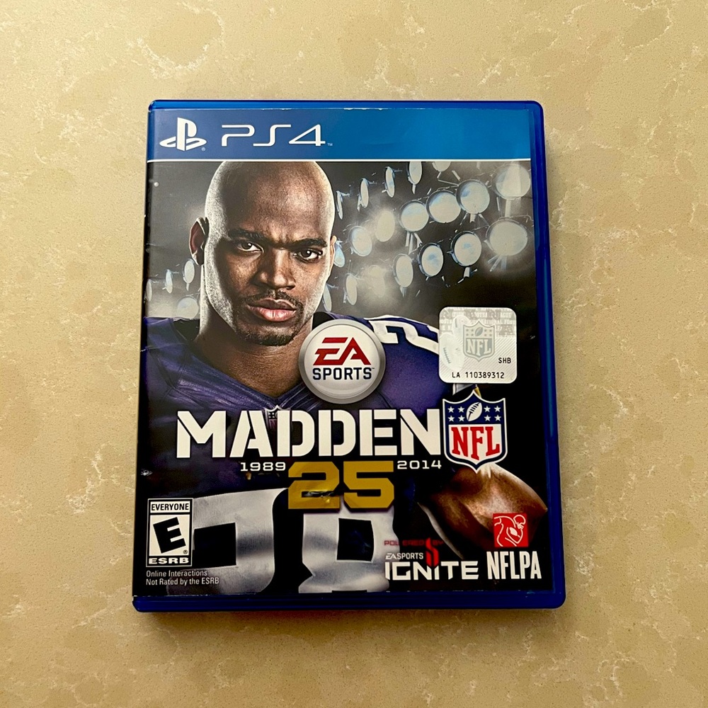 PS4 - Madden 25